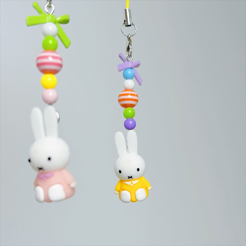 Kawaii Miffy – décor de téléph - Phone Accessories For Teen Girls avis et prix